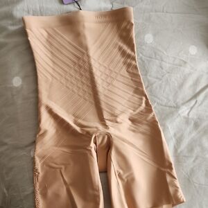 Honeylove Beige High-Waisted Shapewear